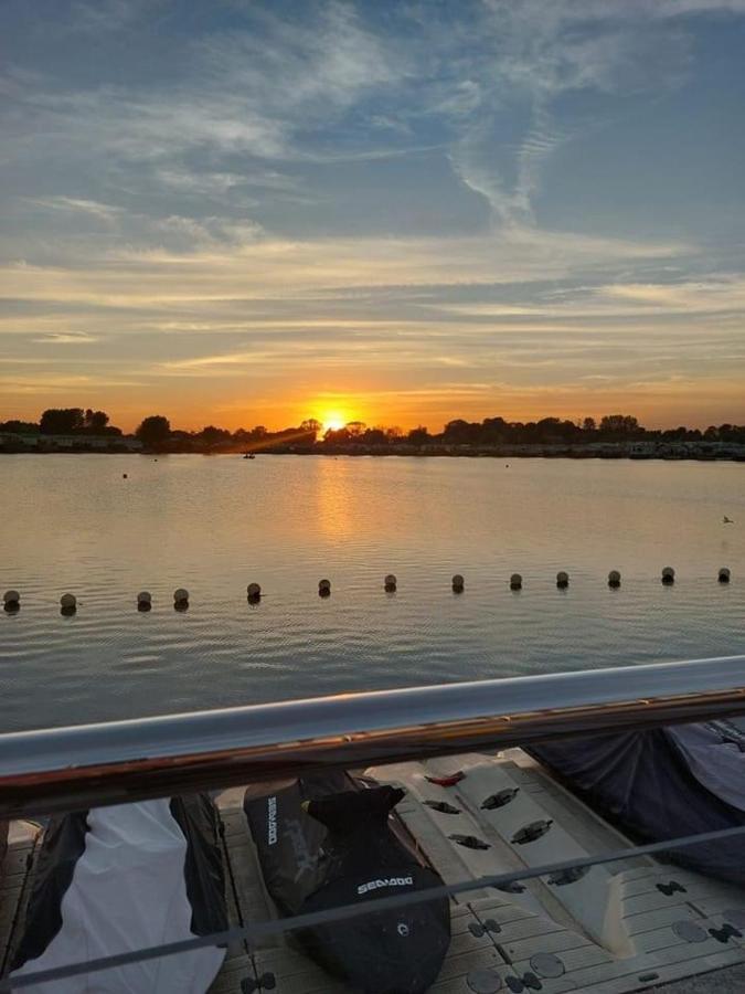 Vila The Hygge Retreat At 7 Lakes Country Park, Lincolnshire Crowle  Exteriér fotografie